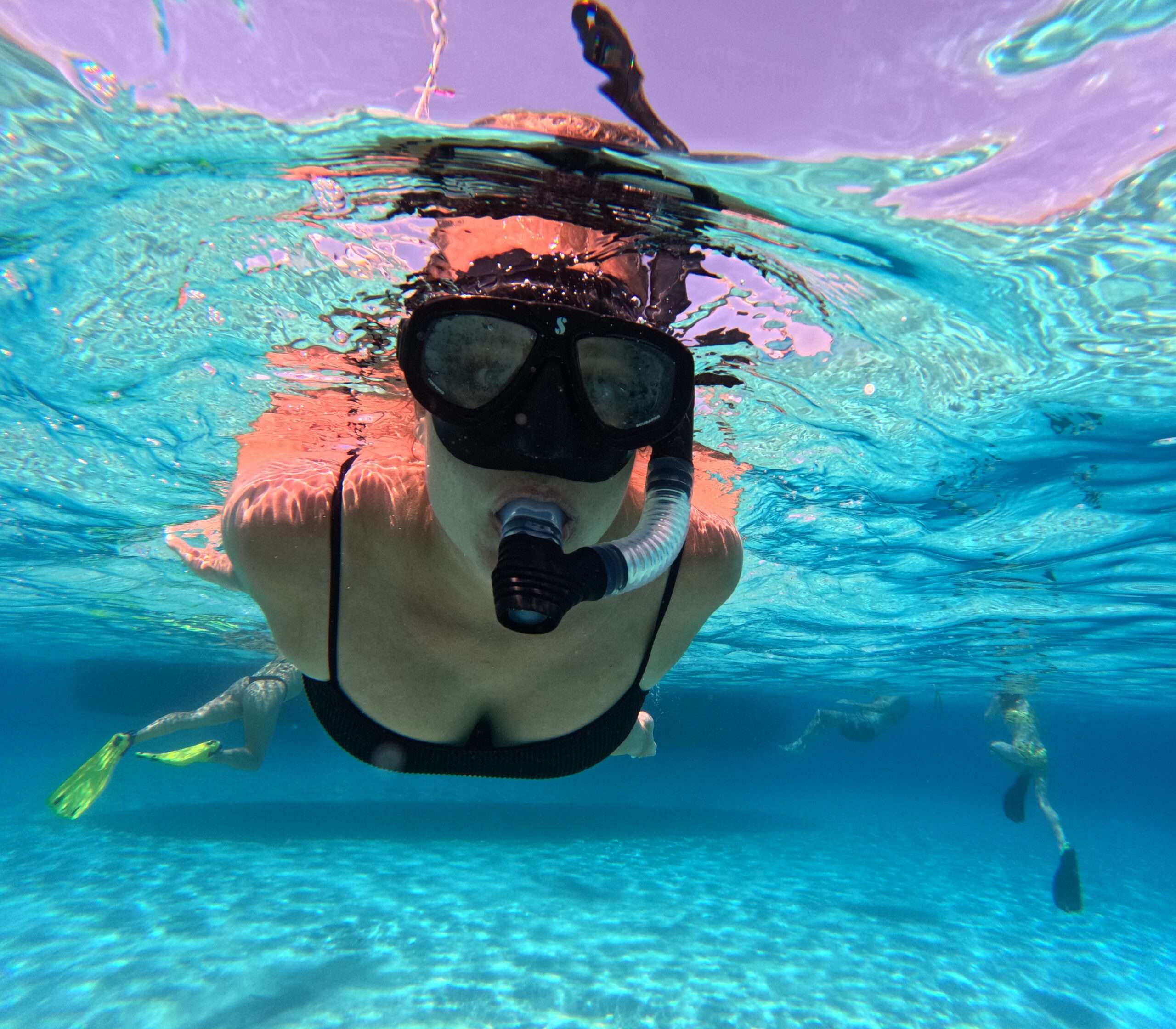 Blue lagoon boat tour in antiparos with the evagelistria Blue lagoon boat tour in antiparos with the evagelistria